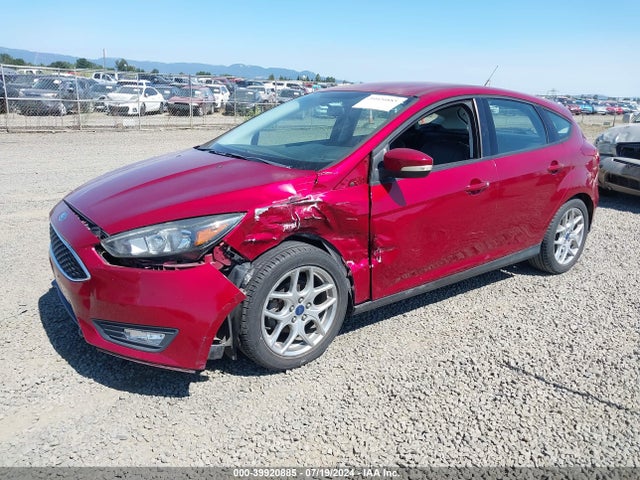 Ford FOCUS SE 2015 1FADP3K24FL331108 Image 2