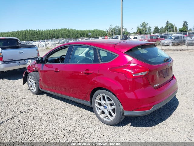 Ford FOCUS SE 2015 1FADP3K24FL331108 Image 3