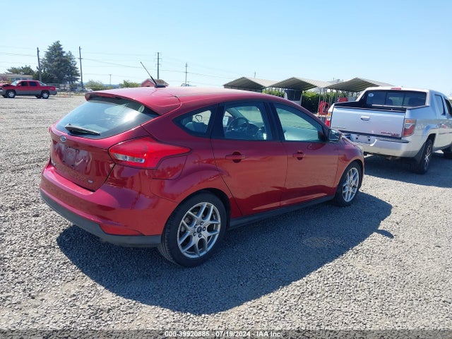 Ford FOCUS SE 2015 1FADP3K24FL331108 Image 4
