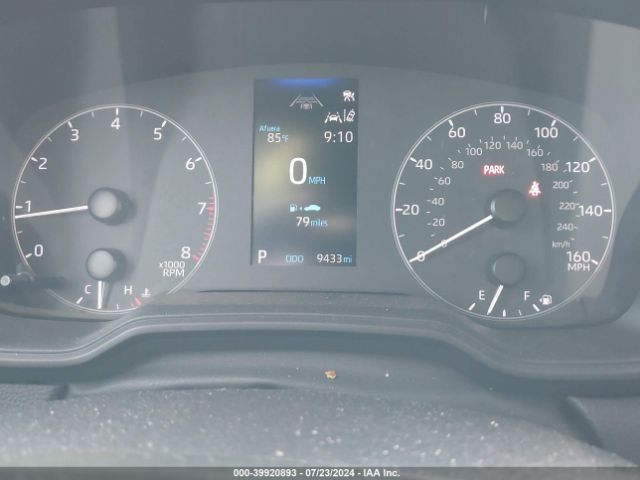 7MUCAAAG5PV065984 Toyota Corolla Cross Le