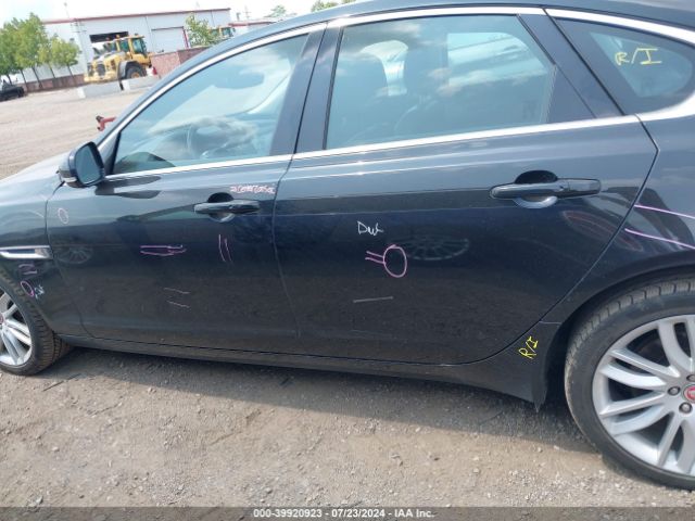 SAJBK4GX4KCY80622 Jaguar Xf 30t Prestige