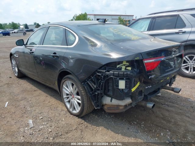 SAJBK4GX4KCY80622 Jaguar Xf 30t Prestige