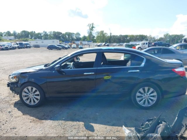 1HGCR3F98EA041585 Honda Accord Touring