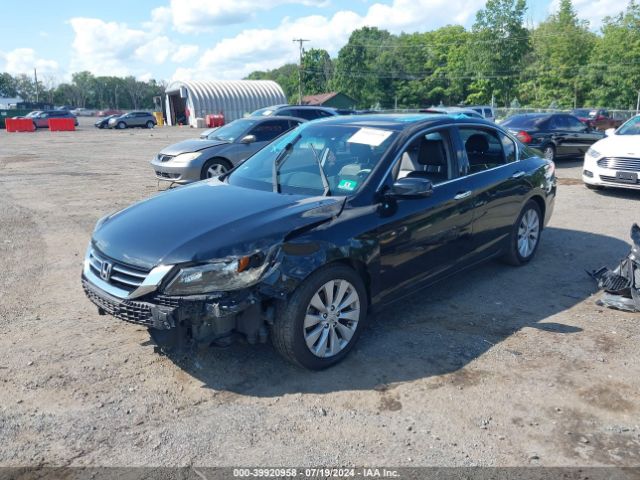 1HGCR3F98EA041585 Honda Accord Touring
