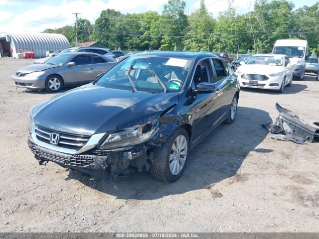 1HGCR3F98EA041585 Honda Accord Touring