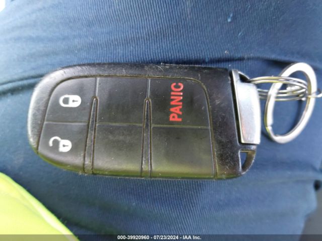 1C4RJEAG1JC438362 Jeep Grand Cherokee Laredo