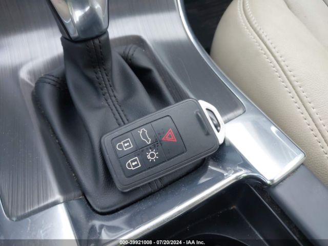 YV440MDK9G2904218 Volvo Xc60 T5 Drive-e Premier