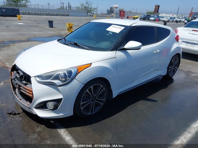 Hyundai Veloster Turbo R-spec 2016 KMHTC6AE5GU302271 Image 2