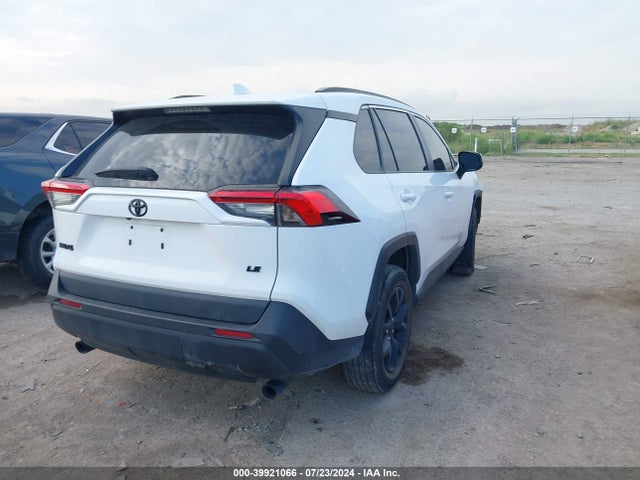Toyota RAV4 LE 2021 2T3H1RFVXMC154676 Image 4
