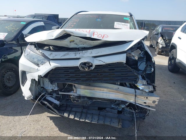 Toyota RAV4 LE 2021 2T3H1RFVXMC154676 Image 6