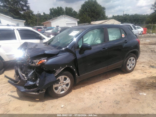 Chevrolet TRAX LS 2018 3GNCJKSB1JL155043 Image 2