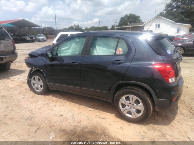 Chevrolet TRAX LS 2018 3GNCJKSB1JL155043 Image 3