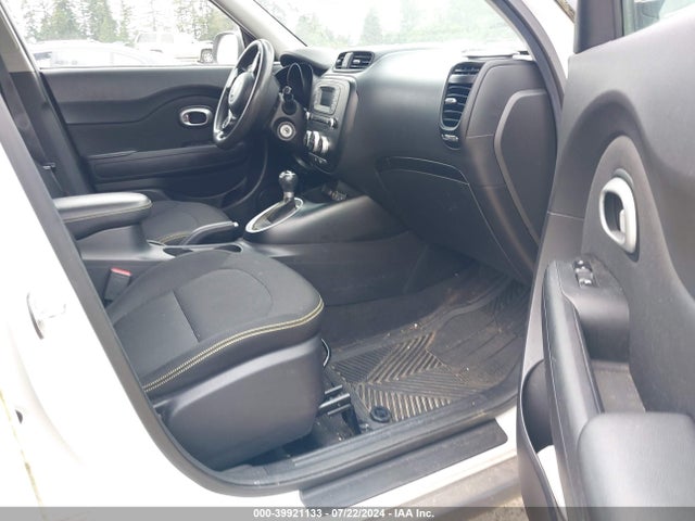 KIA SOUL + 2014 KNDJP3A52E7089550 Image 5