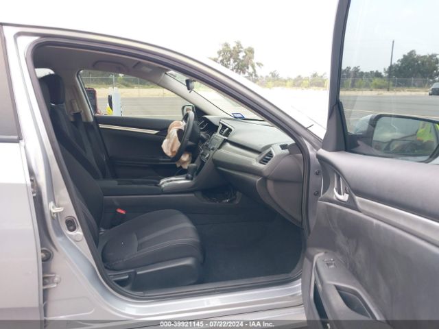19XFC2F67LE208736 Honda Civic Lx