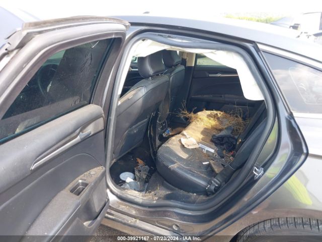 3FA6P0RU7KR273683 Ford Fusion Hybrid Titanium