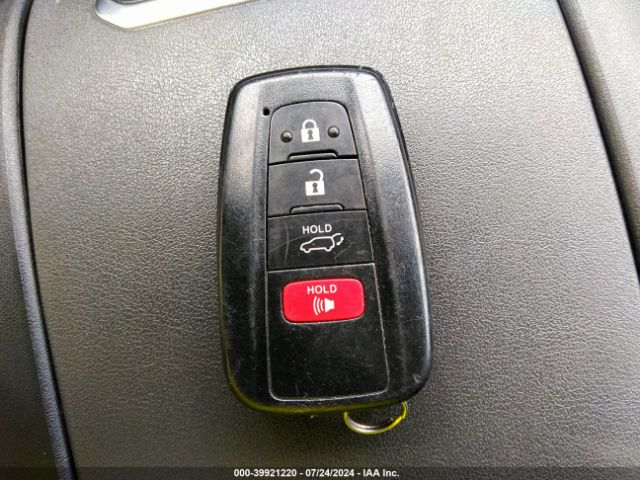 5TDGBRCH5NS555061 Toyota Highlander Hybrid Xle