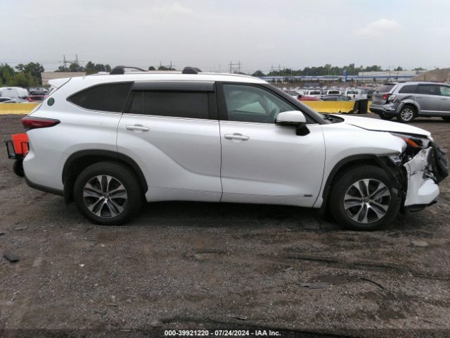 5TDGBRCH5NS555061 Toyota Highlander Hybrid Xle