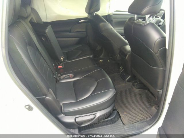5TDGBRCH5NS555061 Toyota Highlander Hybrid Xle