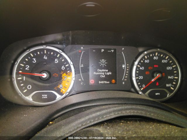 ZACCJBBT0FPB66109 Jeep Renegade Latitude