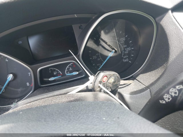 Ford FOCUS SE 2018 1FADP3K21JL234800 Image 11