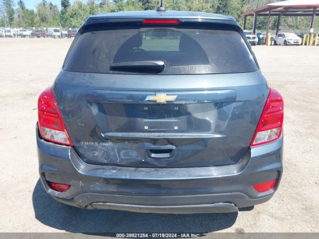 KL7CJNSB2MB337492 Chevrolet Trax Awd Ls