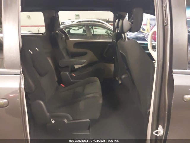 2C4RDGBG3FR691506 Dodge Grand Caravan Se Plus