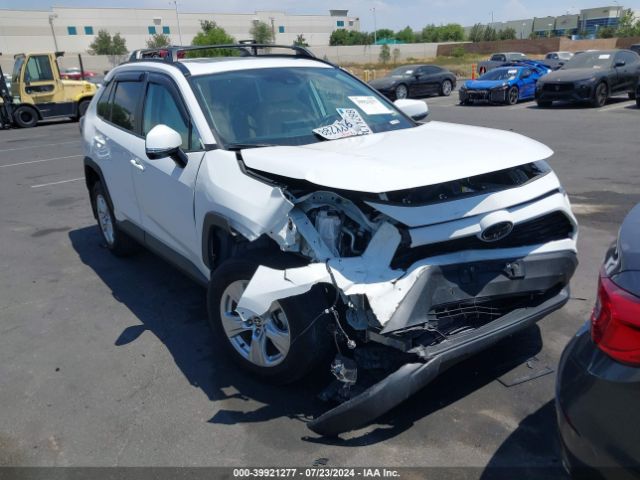 2T3P1RFV2MC193452 Toyota Rav4 Xle