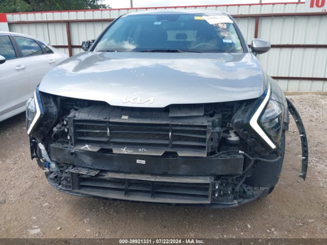 KNDPU3AF8P7037063 KIA Sportage Lx