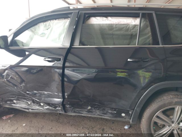 1V2XR2CA2KC526215 Volkswagen Atlas 3.6l V6 Se W/technology R-line