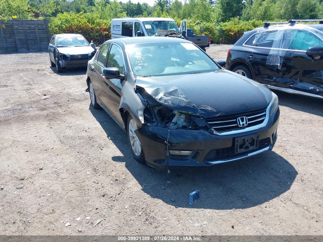 2015 1HGCR3F8XFA036171 main image