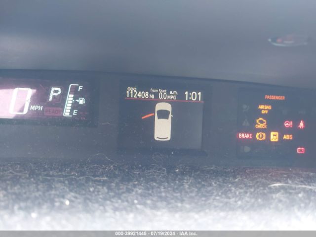 JTDKDTB39E1067686 Toyota Prius C One