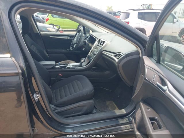 3FA6P0H75ER135141 Ford FUSION SE