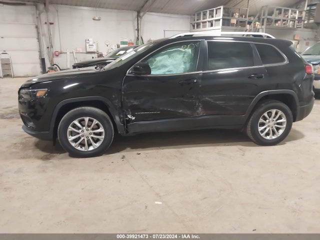 1C4PJMCB4KD489644 Jeep Cherokee Latitude 4x4