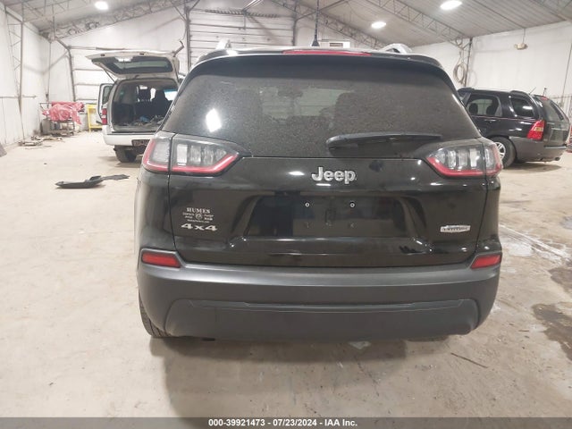1C4PJMCB4KD489644 Jeep Cherokee Latitude 4x4