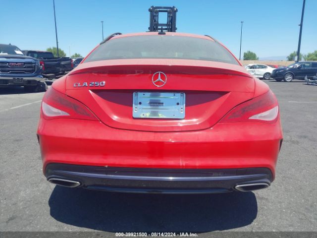 WDDSJ4EB7KN758338 Mercedes-Benz CLA 250