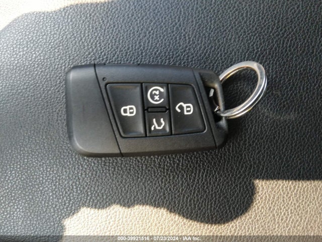 3VWGM7BU8PM045977 Volkswagen Jetta 1.5t Sel