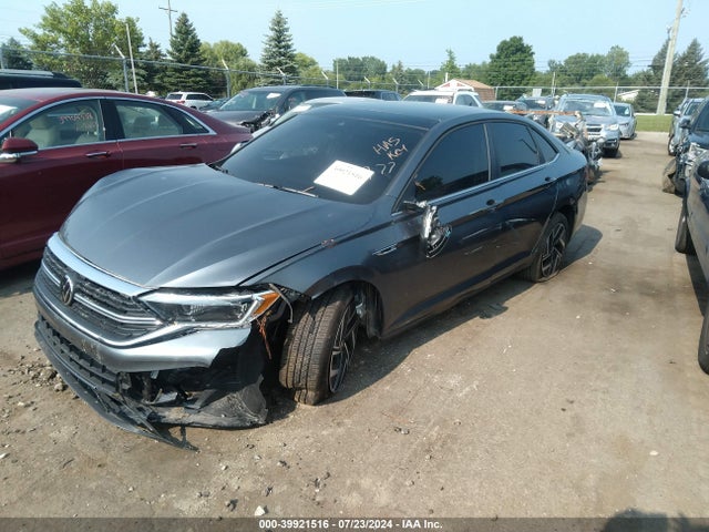 3VWGM7BU8PM045977 Volkswagen Jetta 1.5t Sel