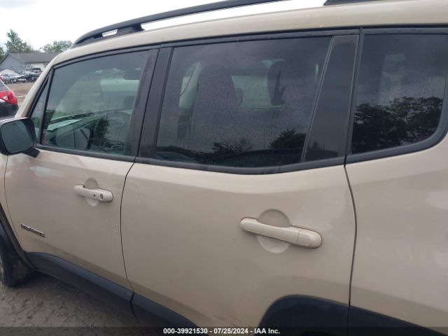 ZACCJAAT9GPE32227 Jeep Renegade Sport
