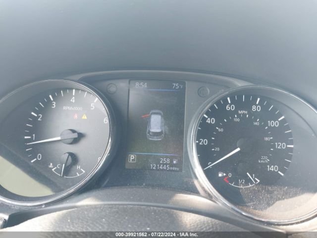 5N1AT2MVXJC801849 Nissan ROGUE SV