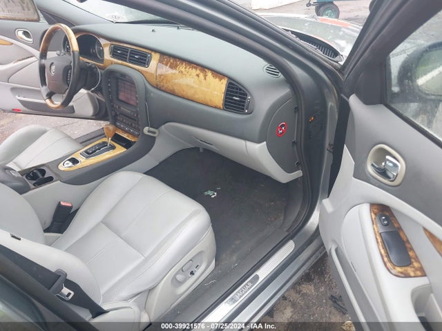 2005 JAGUAR S-TYPE SAJWA01U75HN24037 Photo 4