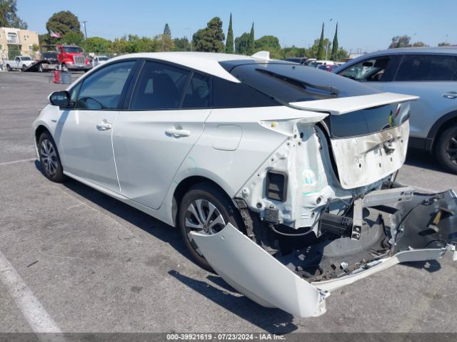 JTDL9RFU5L3016196 Toyota Prius Le Awd-e