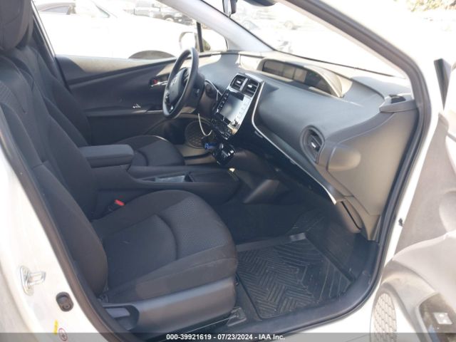 JTDL9RFU5L3016196 Toyota Prius Le Awd-e