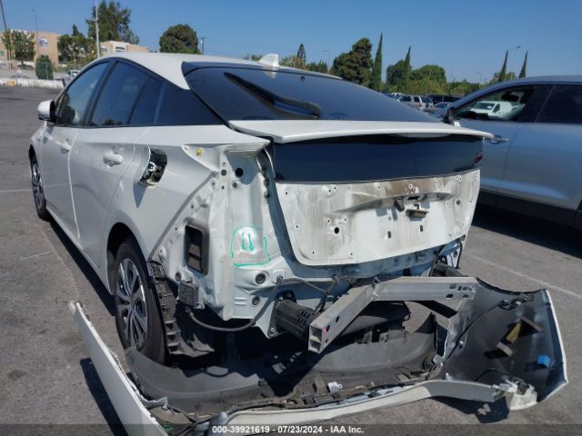 JTDL9RFU5L3016196 Toyota Prius Le Awd-e