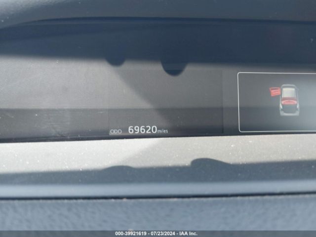 JTDL9RFU5L3016196 Toyota Prius Le Awd-e
