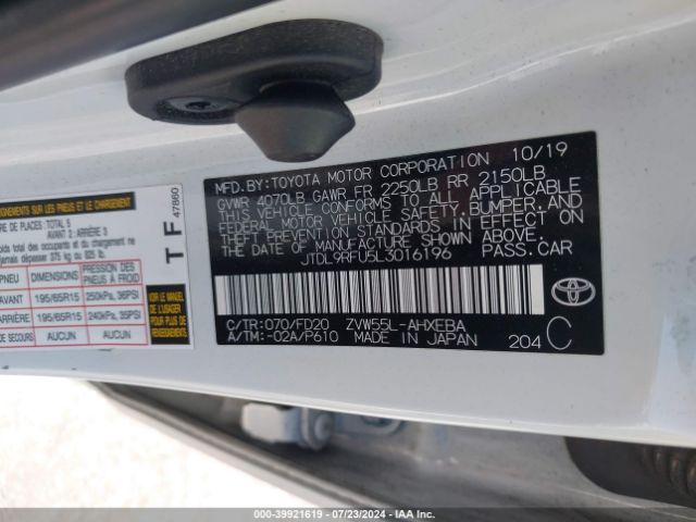 JTDL9RFU5L3016196 Toyota Prius Le Awd-e