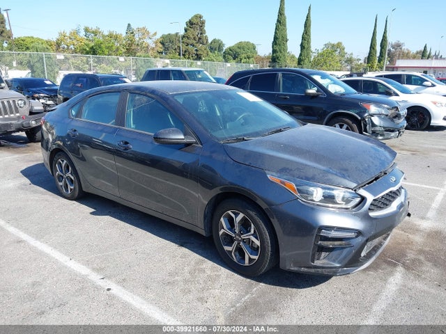 2019 3KPF24AD1KE094848 main image