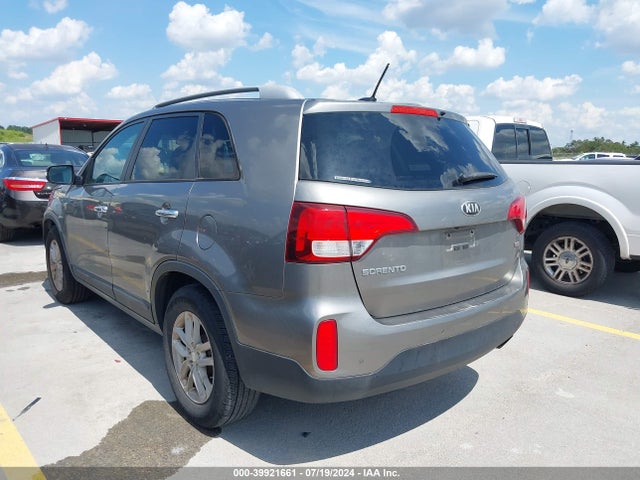 KIA SORENTO LX 2014 5XYKT3A63EG501731 Image 3