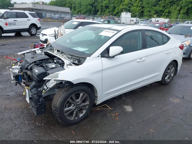 Hyundai Elantra Value Edition 2018 5NPD84LFXJH319475 Image 2