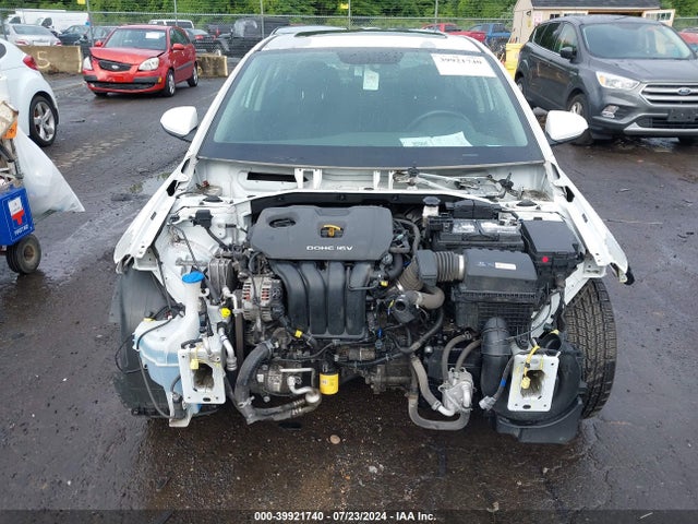 Hyundai Elantra Value Edition 2018 5NPD84LFXJH319475 Image 6