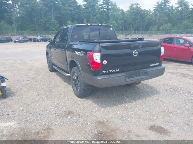 Nissan Titan Pro-4x 2017 1N6AA1E56HN541285 Image 3